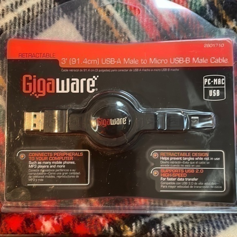 Gigawear Cable connector